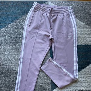 Adidas track pant, slim fit, 90s style